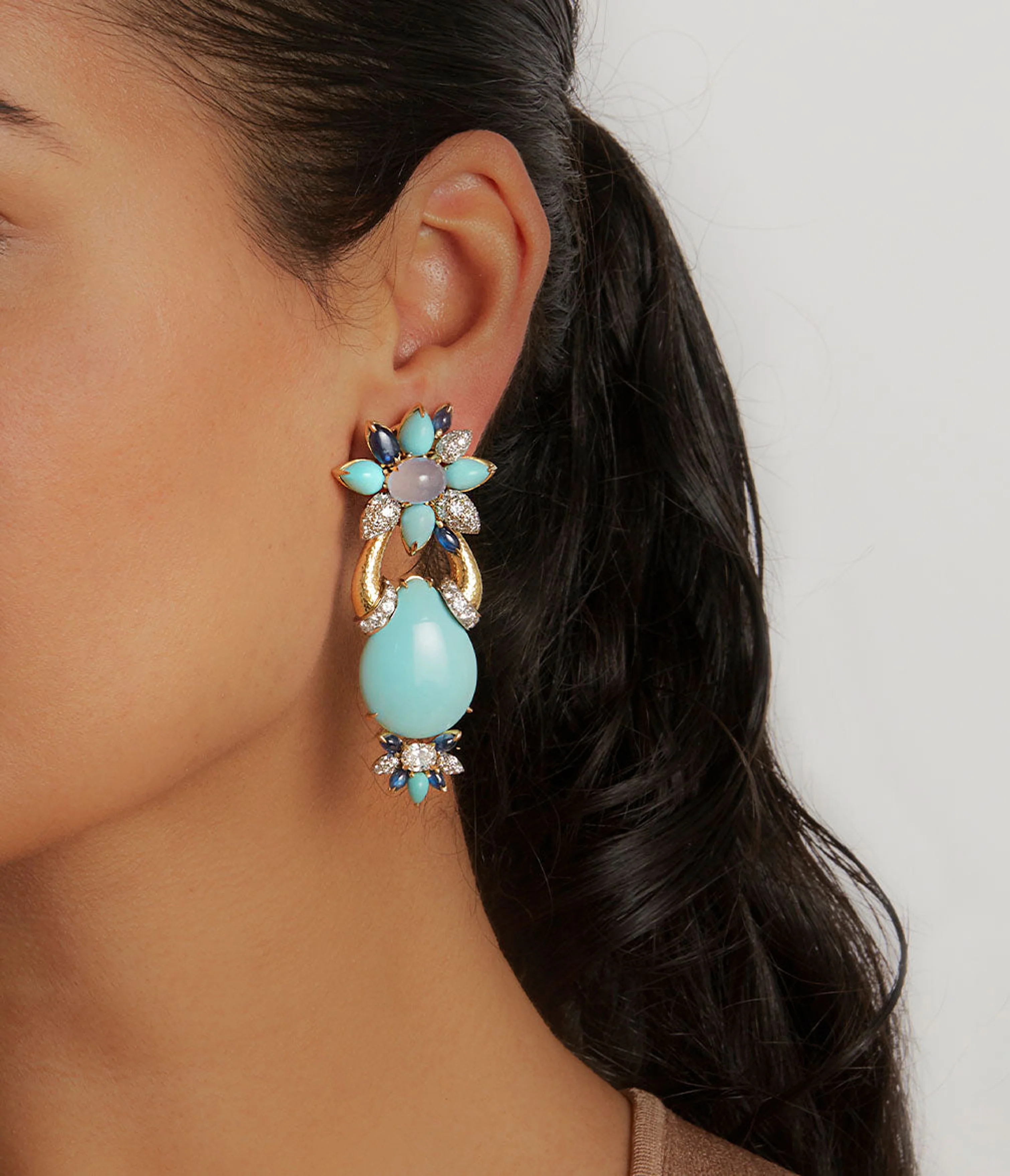 Asheville Earrings, Hammered 18K Gold, Turquoise, Diamonds - Image 4